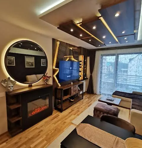 Palace 18 زلاتيبور